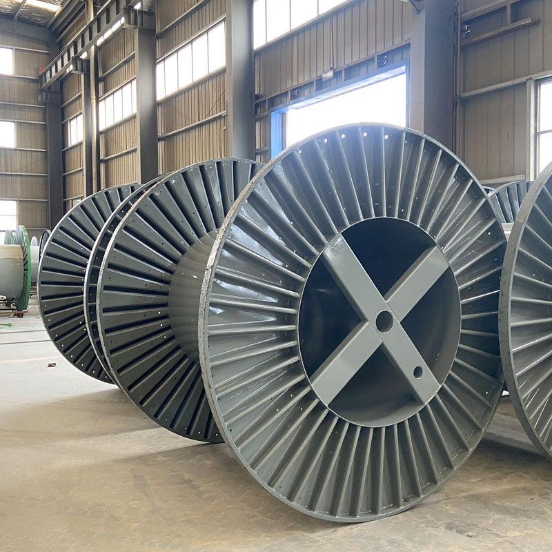 Corrugated wire/cable spool for delivery